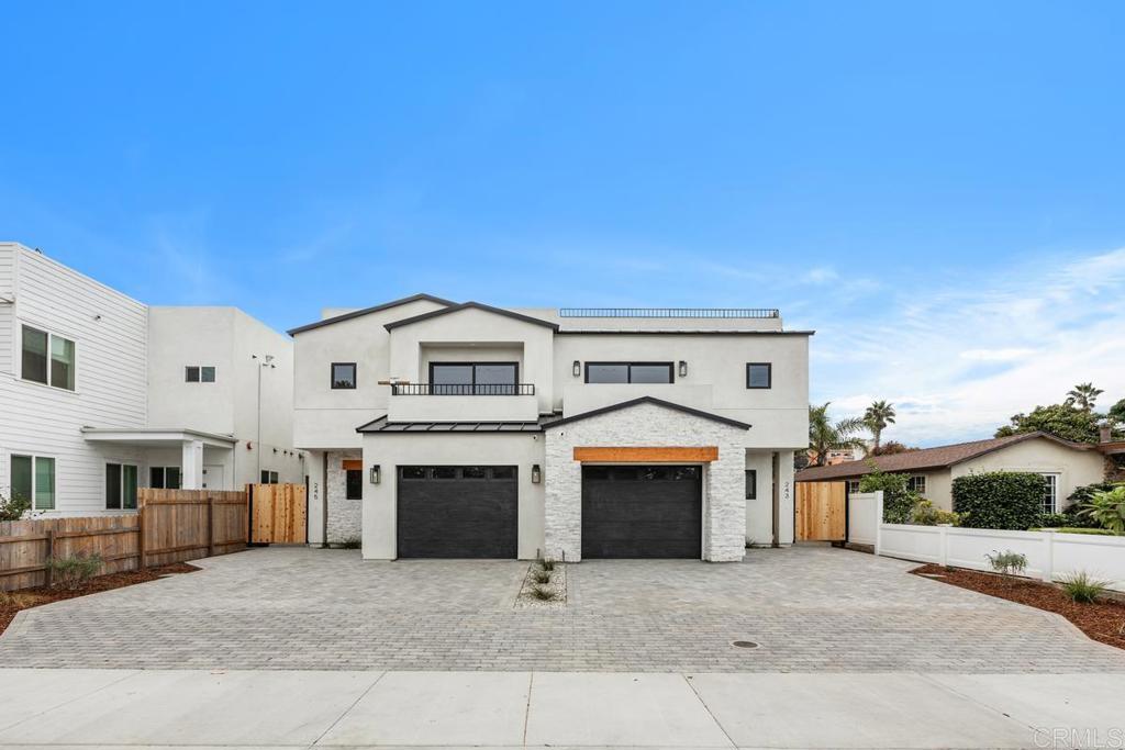 245 Dahlia Avenue Property Photo 1