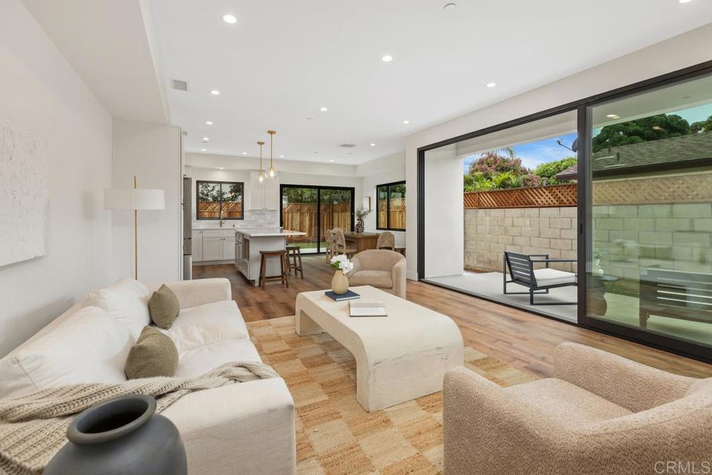 245 Dahlia Avenue Property Photo 7