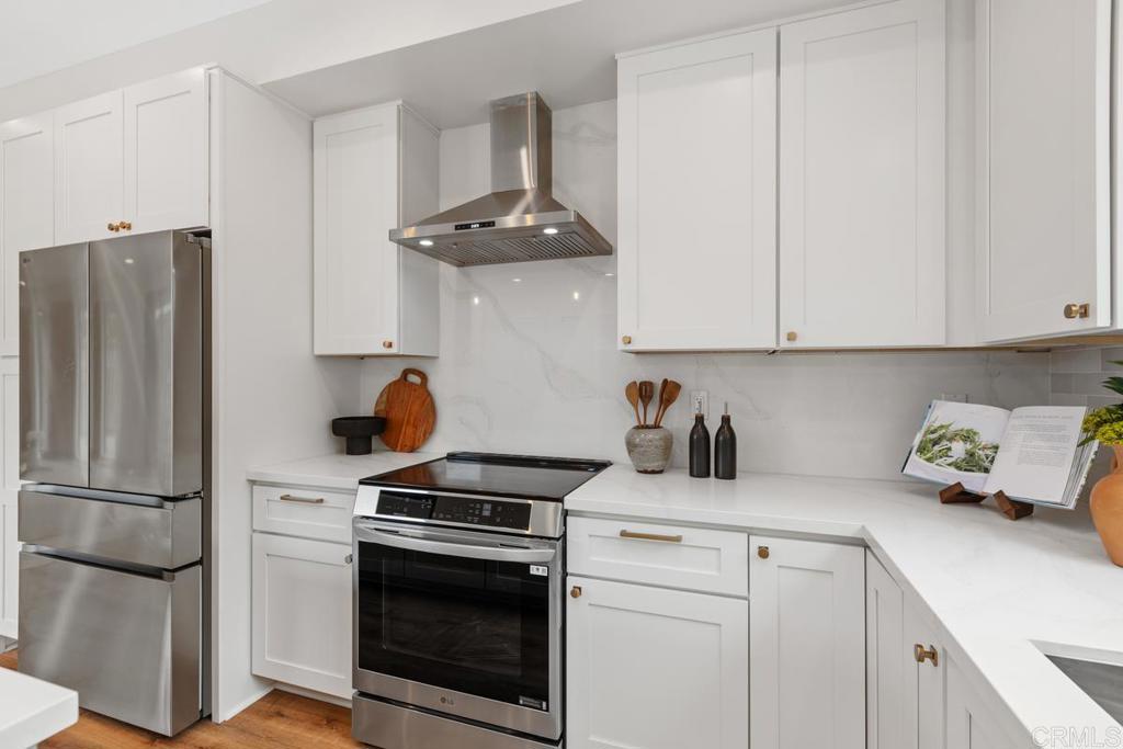 245 Dahlia Avenue Property Photo 17