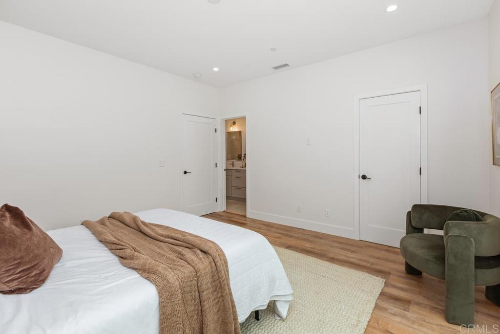 245 Dahlia Avenue Property Photo 20
