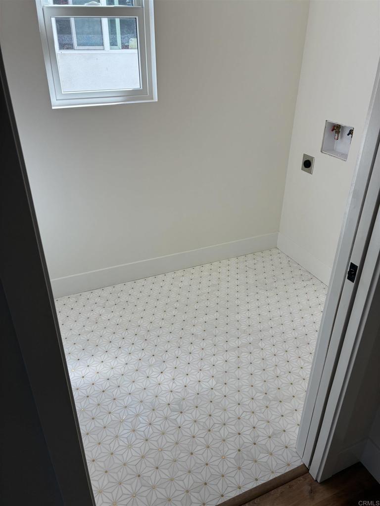 245 Dahlia Avenue Property Photo 23