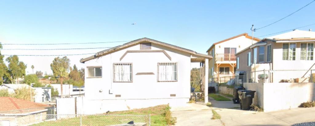 4166 Newton Avenue Property Photo 1