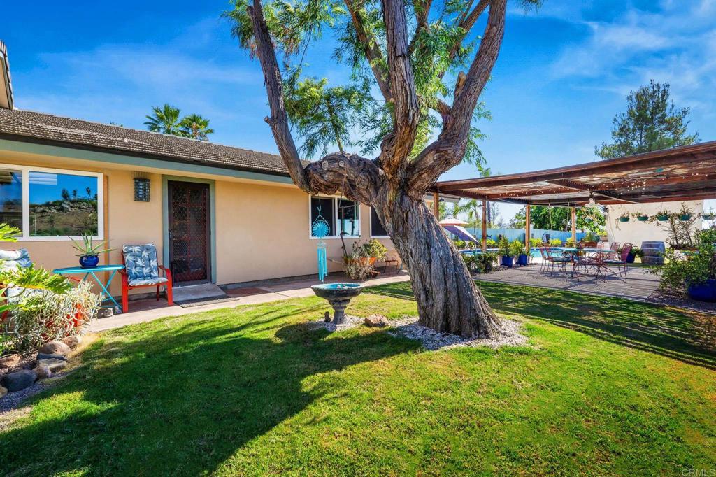 510 Burgasia Path Property Photo 38