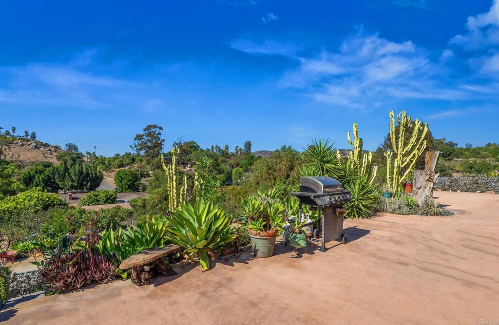 510 Burgasia Path Property Photo 40