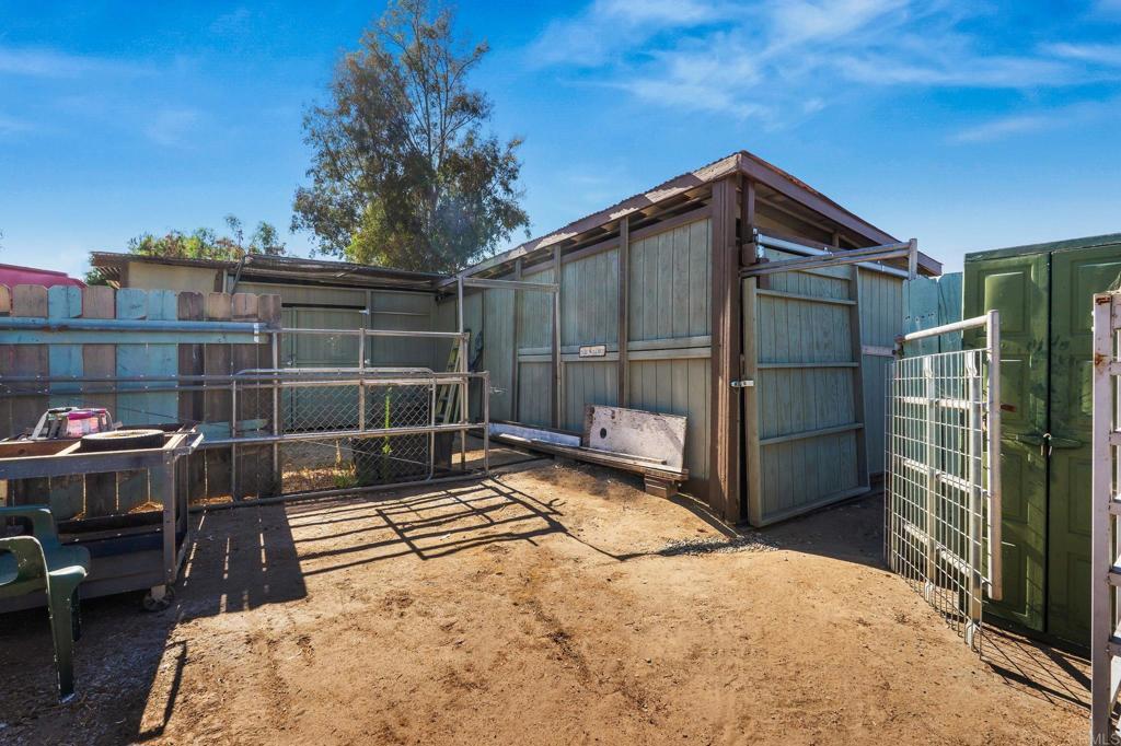 510 Burgasia Path Property Photo 52