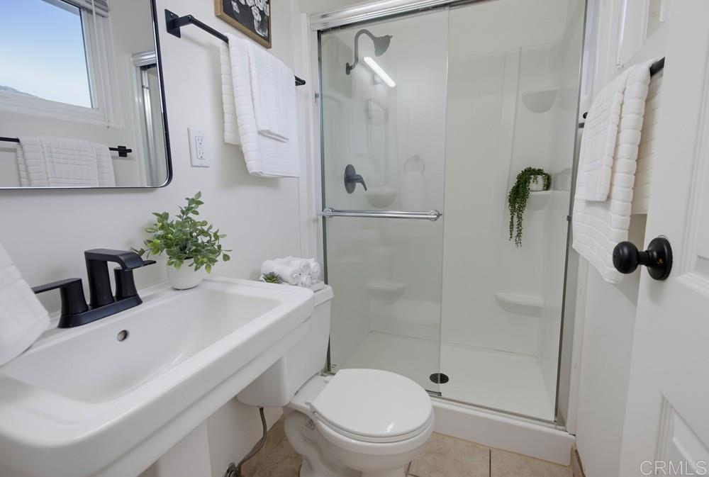6954 Ballinger Property Photo 22