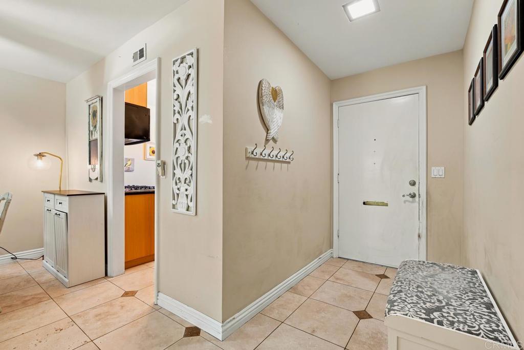 1218 Green Garden Dr 3 Property Photo 3