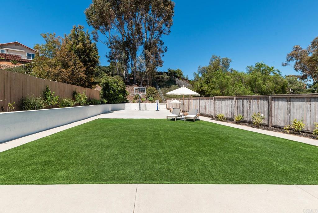 12831 Isocoma Street Property Photo 35