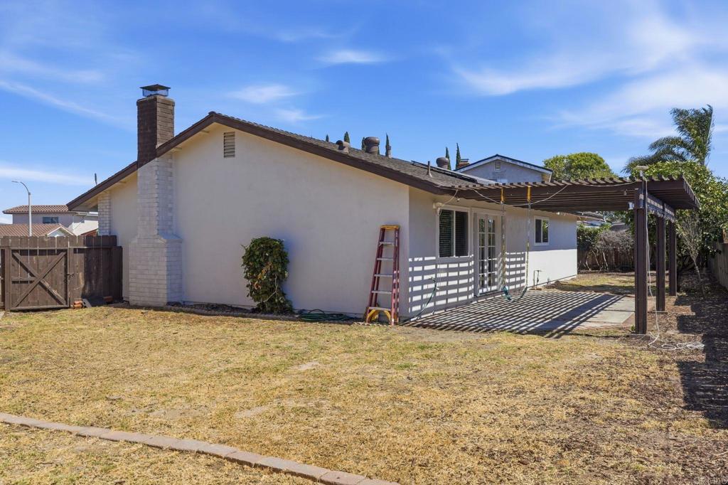 361 E James Court Property Photo 24