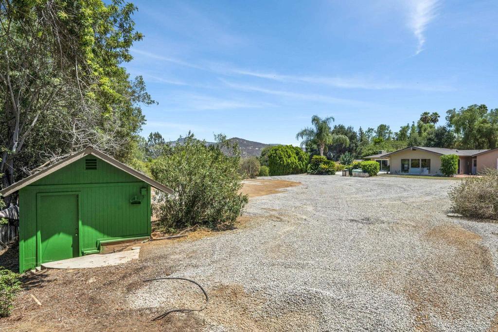 3131 Summit Drive Property Photo 41