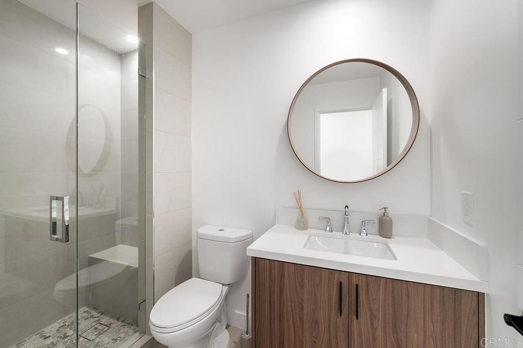 3647 Hazelhurst Place Property Photo 17