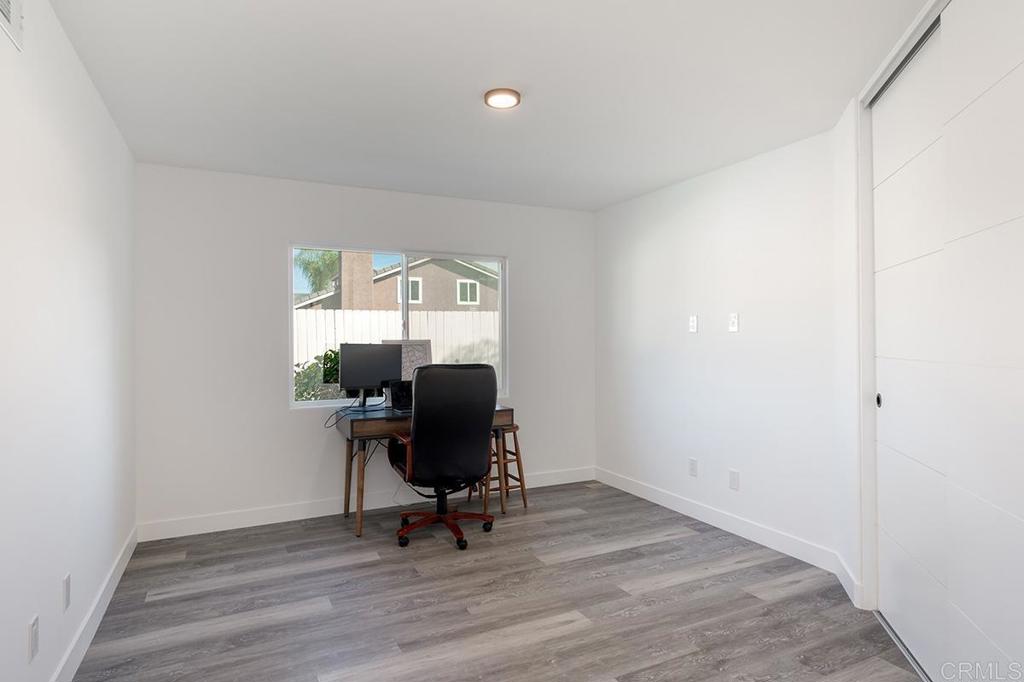 3647 Hazelhurst Place Property Photo 18