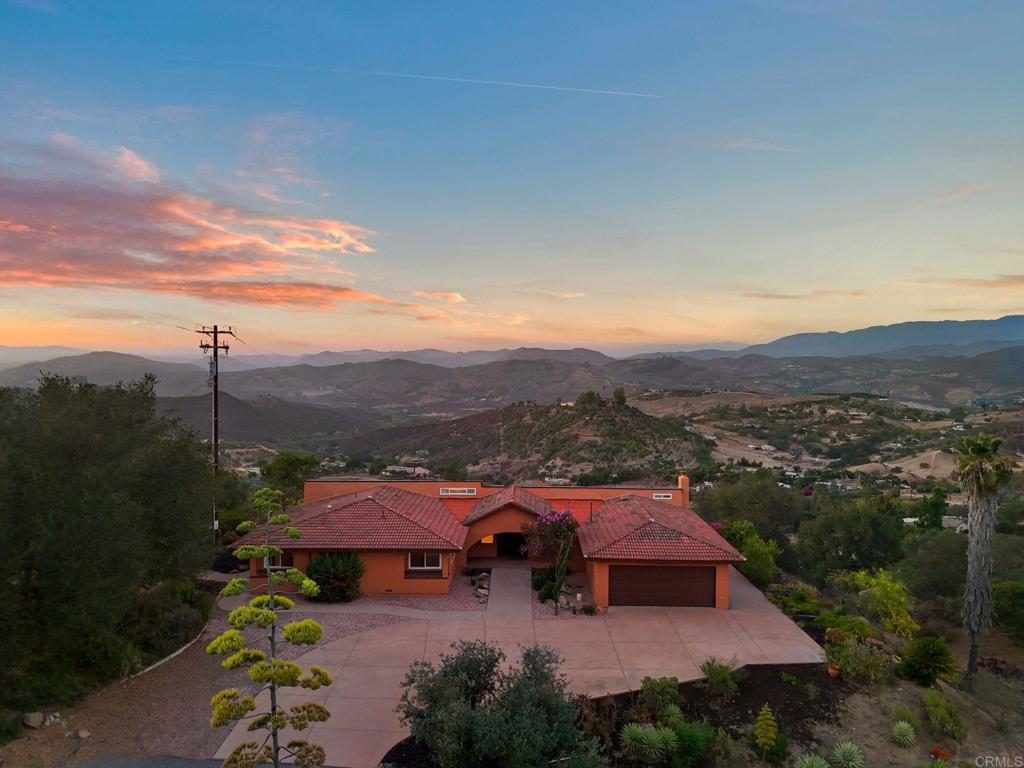 30603 Roadrunner Property Photo 3