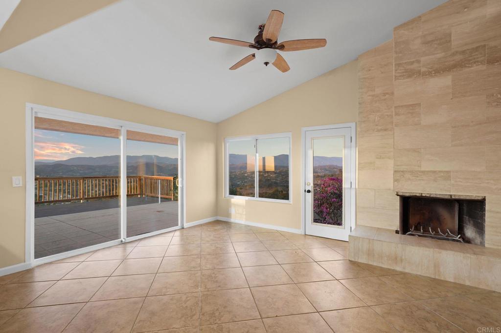 30603 Roadrunner Property Photo 30