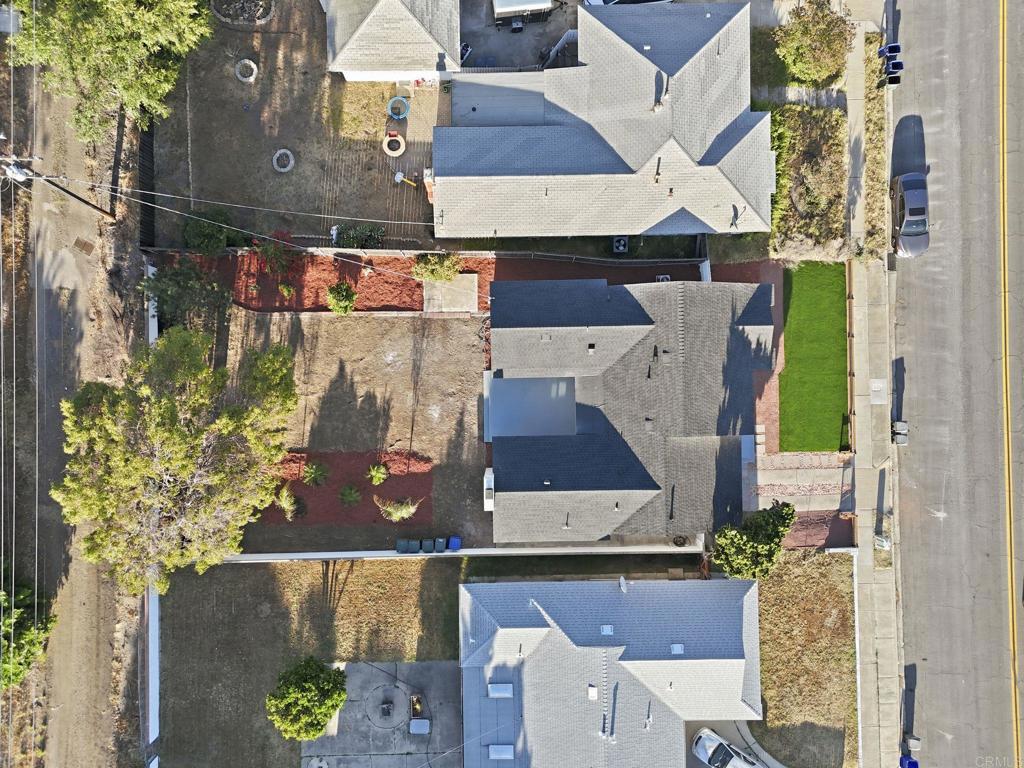 8330 Dallas Street Property Photo 33