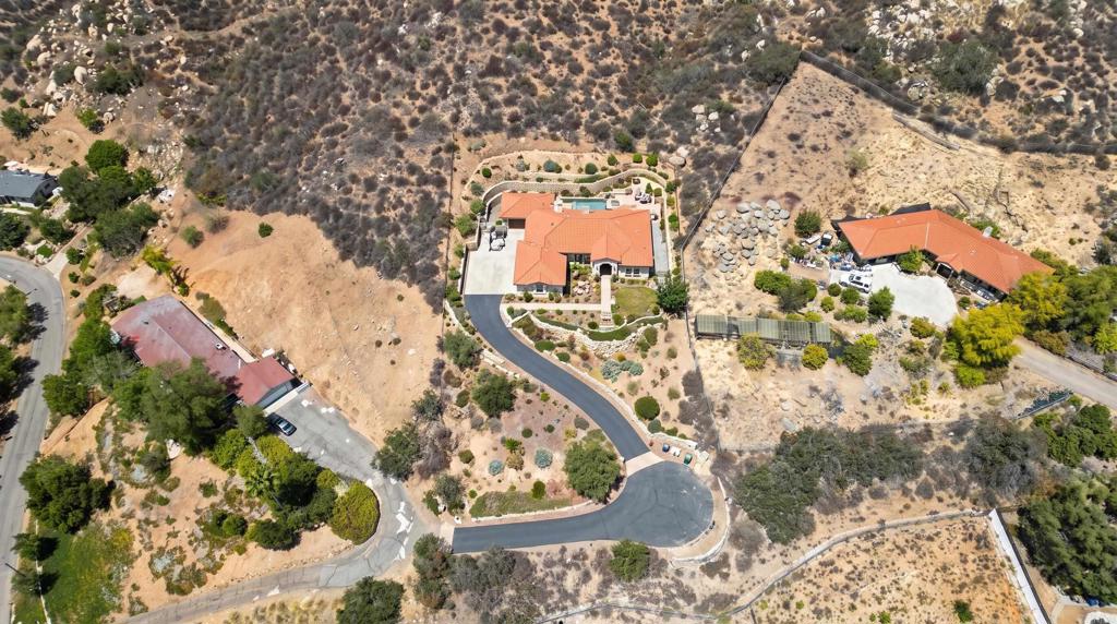 Pebble Canyon Drive Property Photo 6