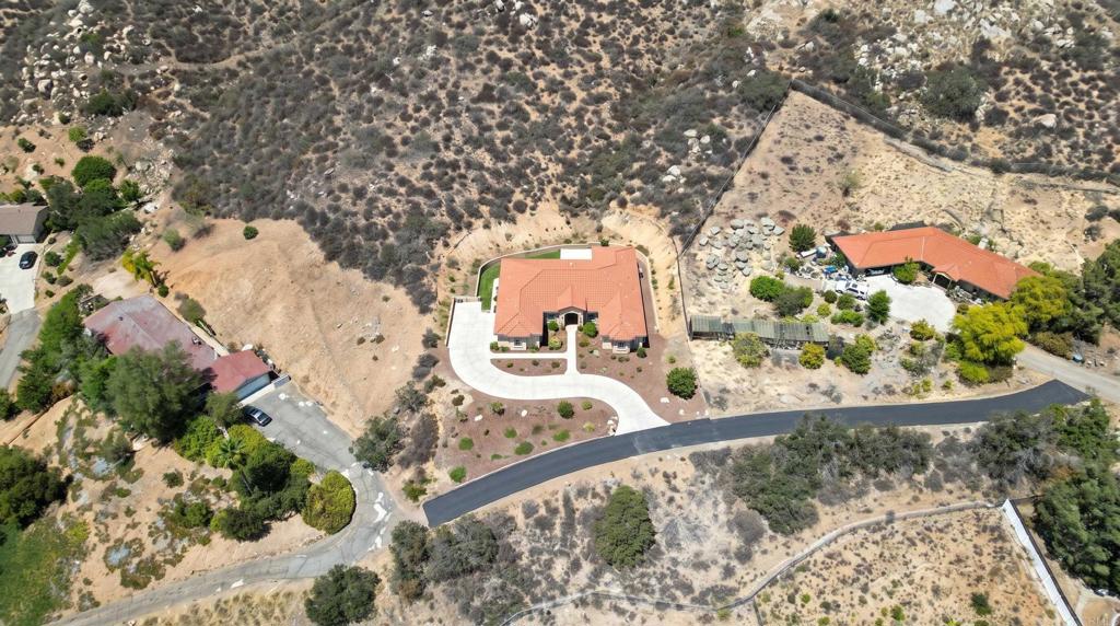 Pebble Canyon Drive Property Photo 7