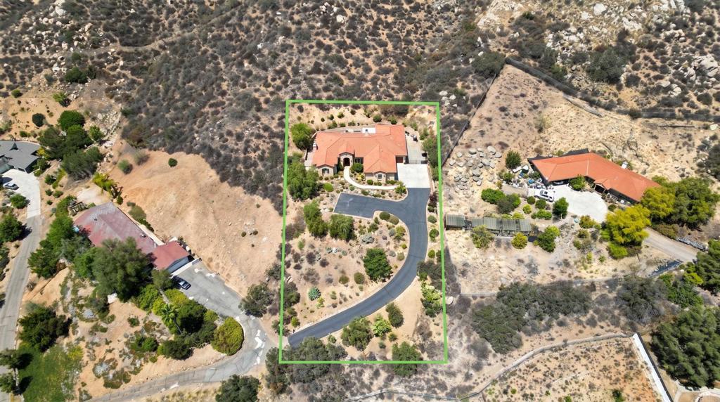 Pebble Canyon Drive Property Photo 8
