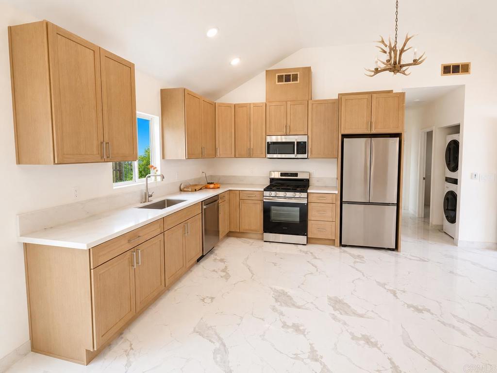 8327 Winter Gardens Property Photo 1