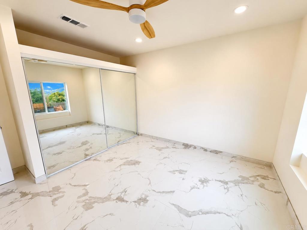 8327 Winter Gardens Property Photo 3