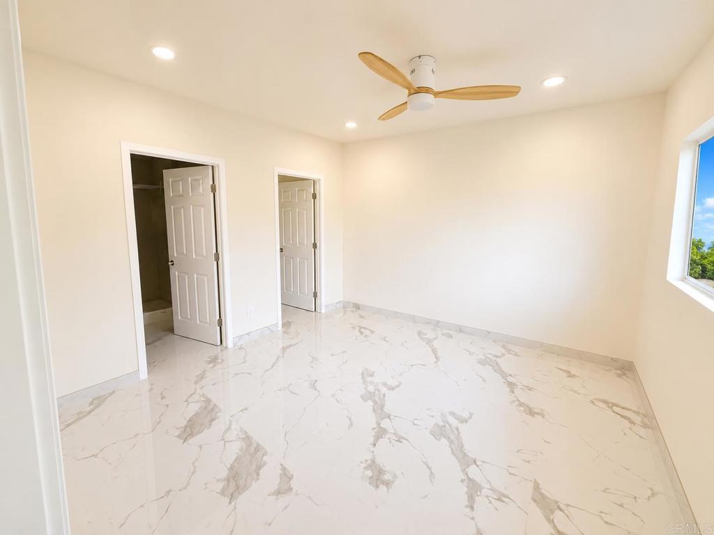 8327 Winter Gardens Property Photo 4