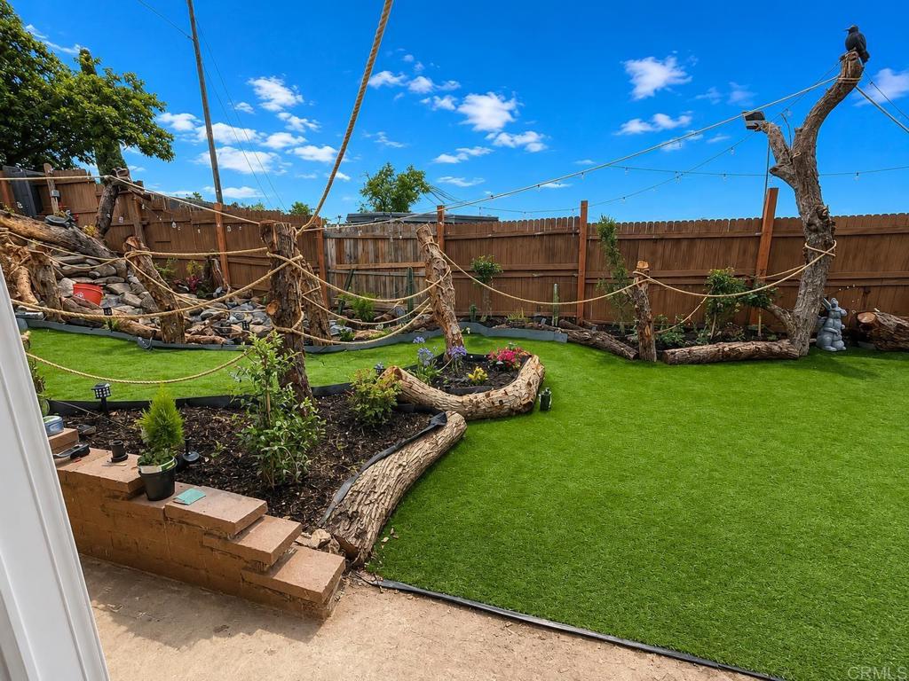 8327 Winter Gardens Property Photo 9