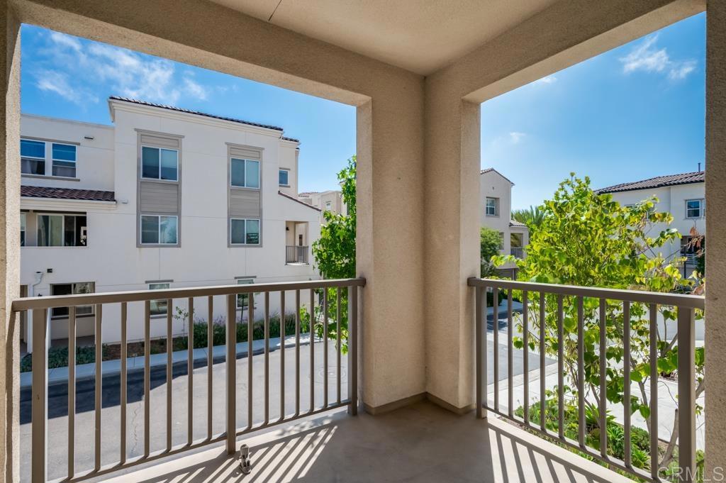 1207 Paseo Seashore 82 Property Photo 12