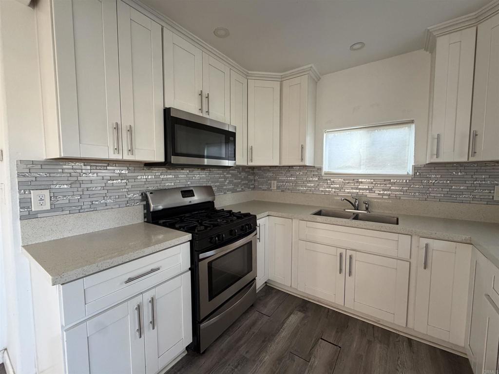 124 Madison Avenue Property Photo 22