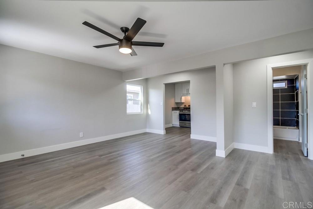 854 856 45th Street Property Photo 14