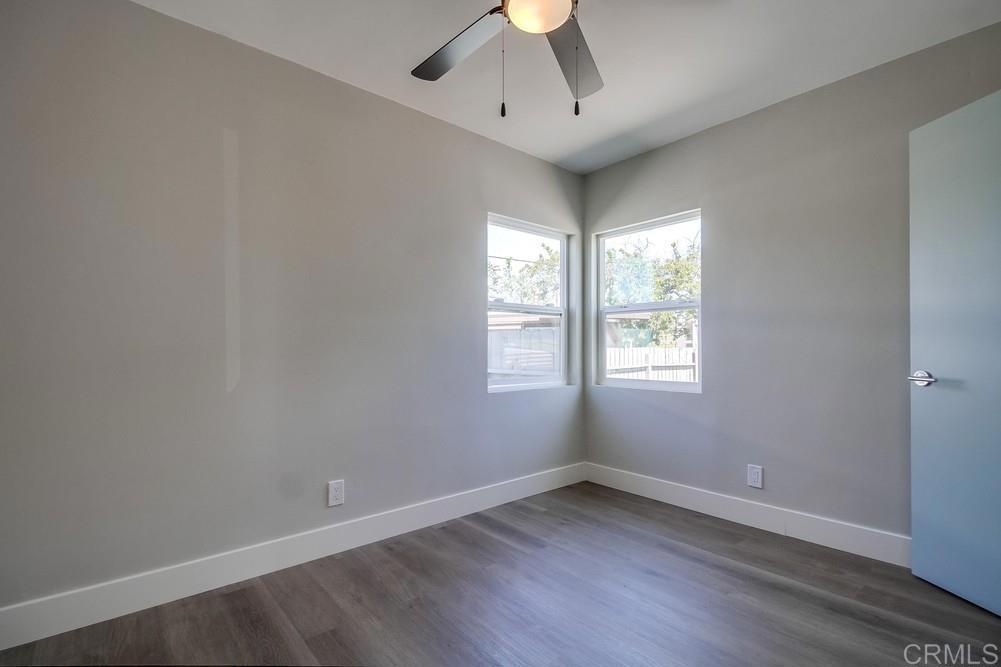 854 856 45th Street Property Photo 23
