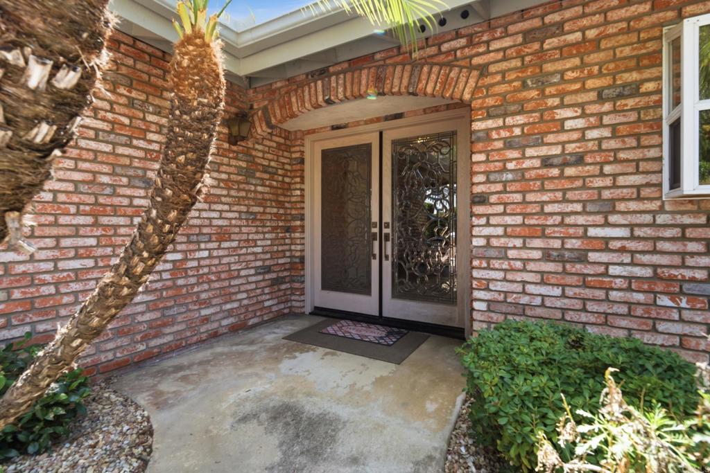 28104 Glenmeade Way Property Photo 2