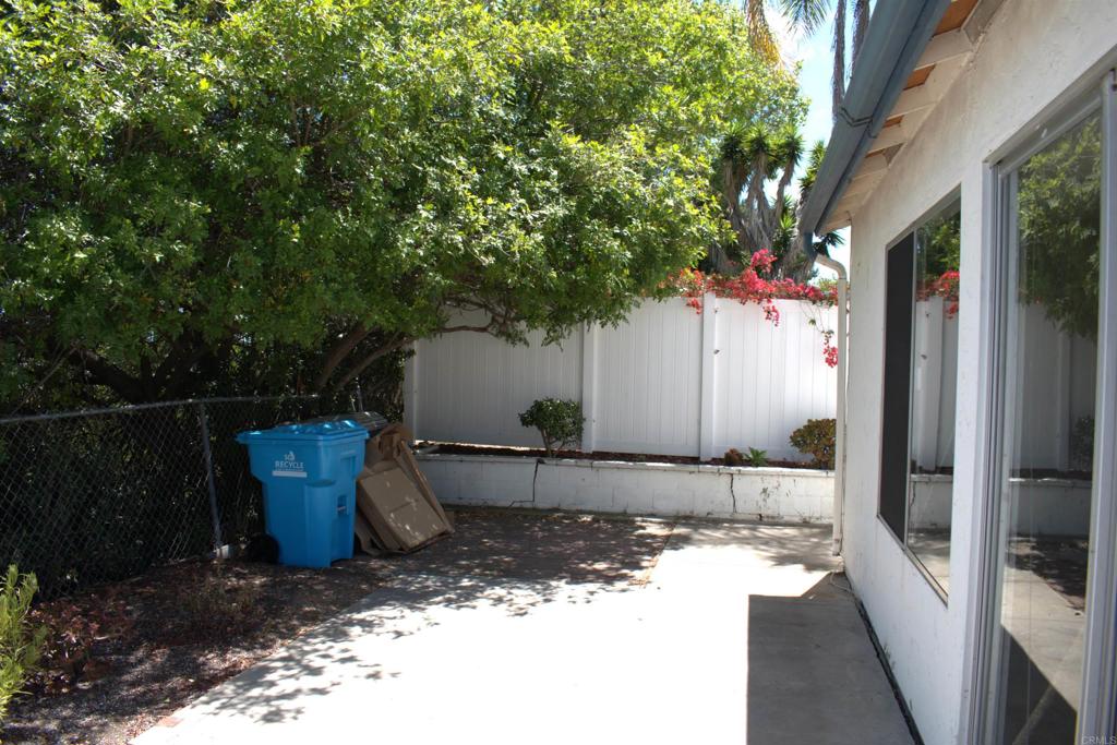 9939 Paseo Montalban Property Photo 7