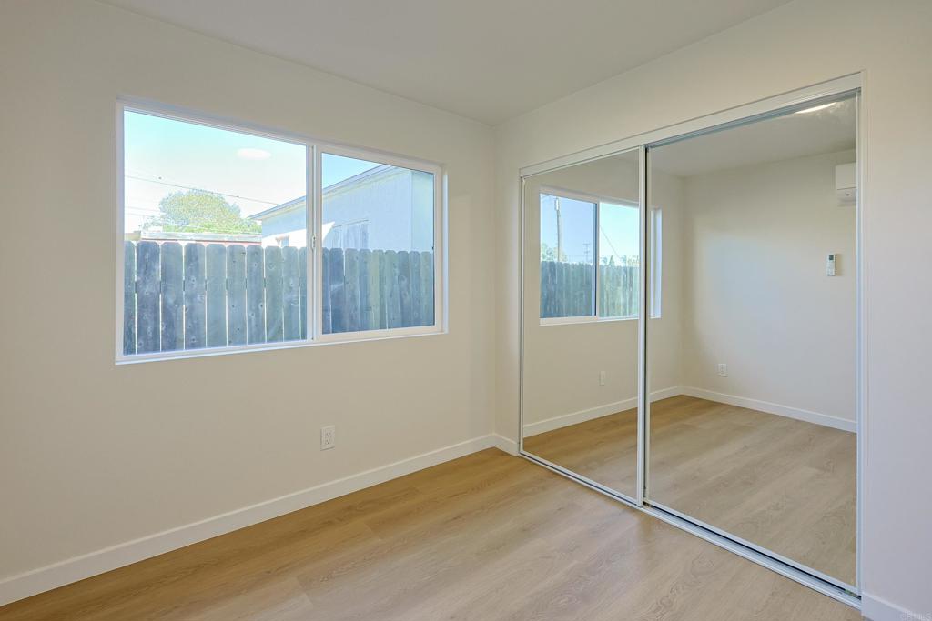 5740 Midwick St Property Photo 12