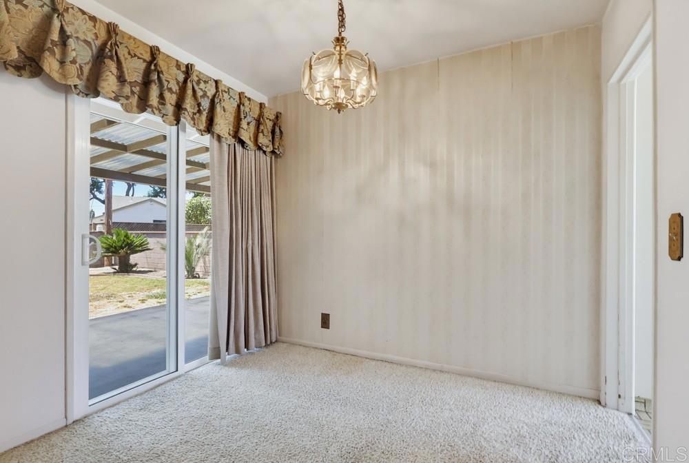 7326 Glencliff Drive Property Photo 7