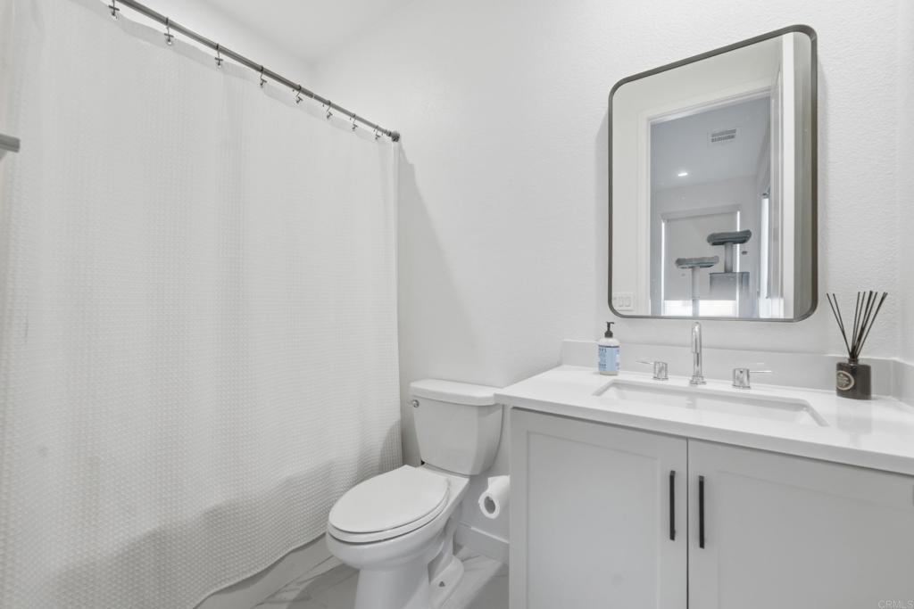 370 Volary Glen Property Photo 23