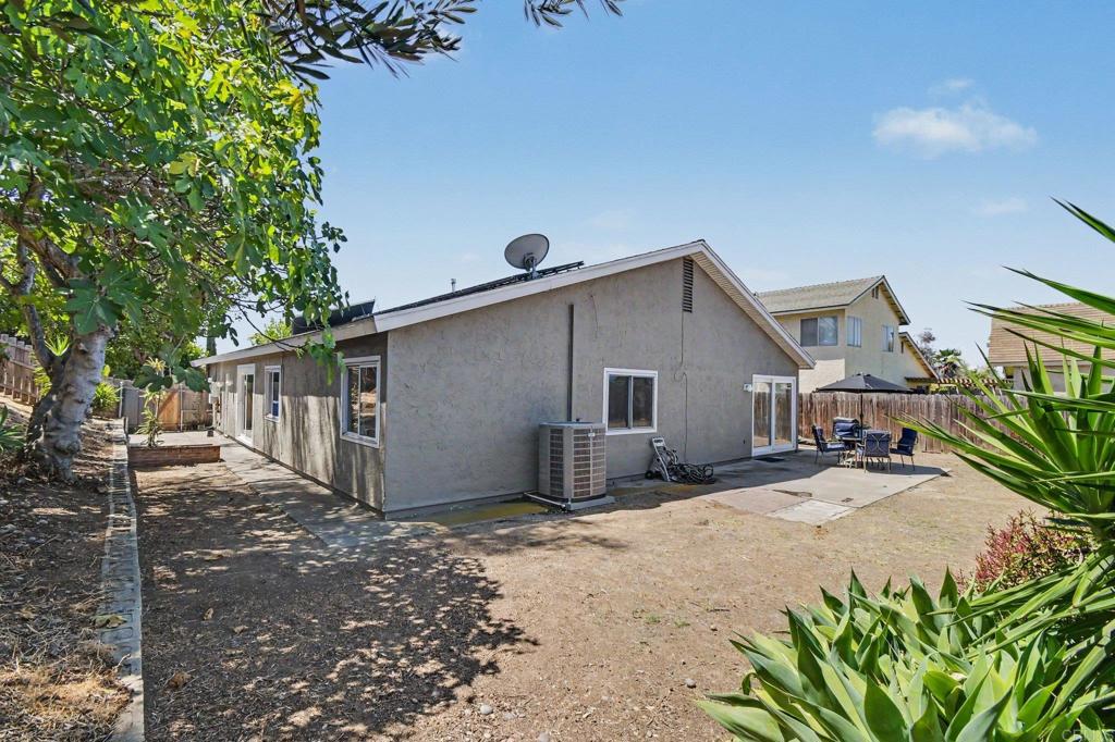 104 Lechuza Ln Property Photo 33