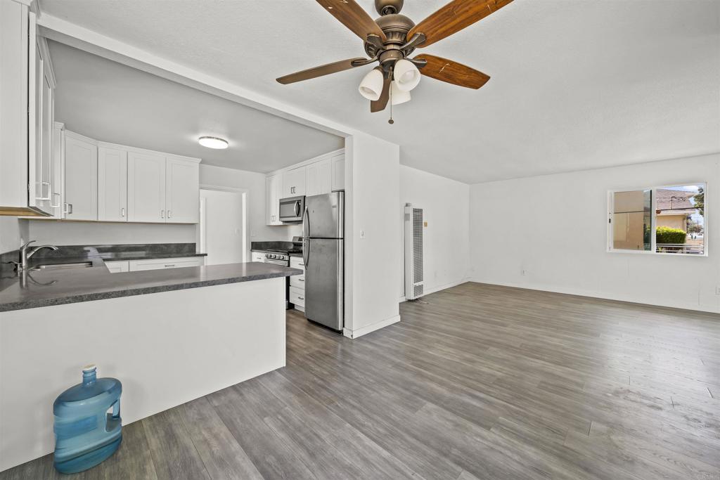 721 Del Mar Avenue Property Photo 11