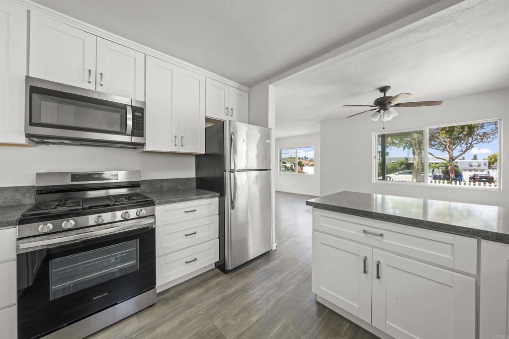 721 Del Mar Avenue Property Photo 15