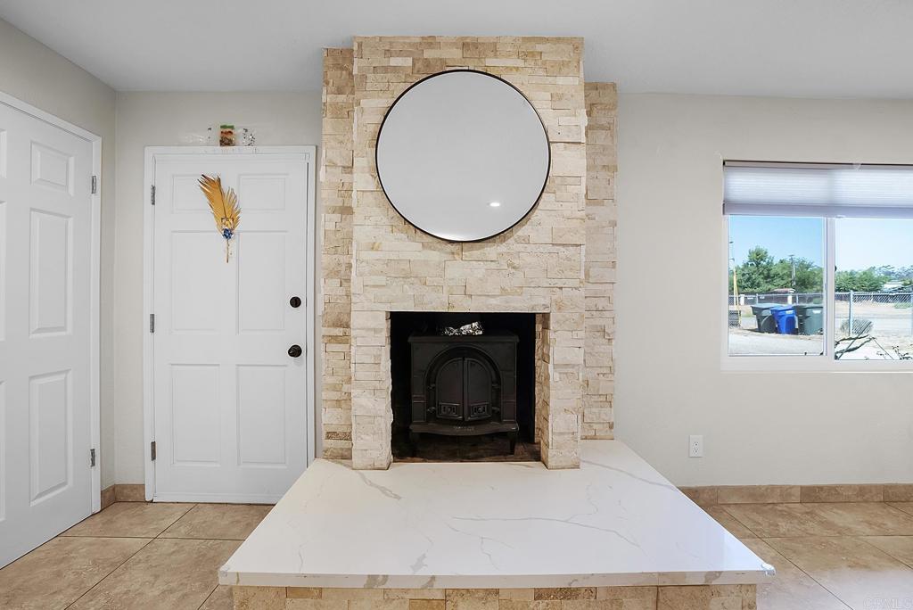 14135 York Avenue Property Photo 18