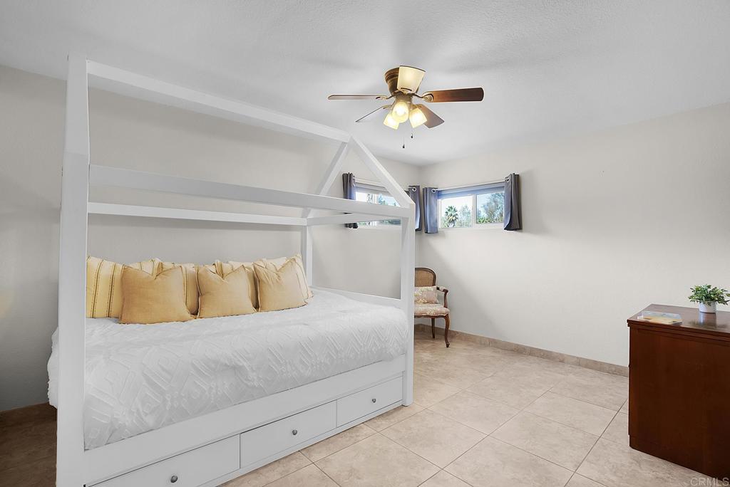 14135 York Avenue Property Photo 25