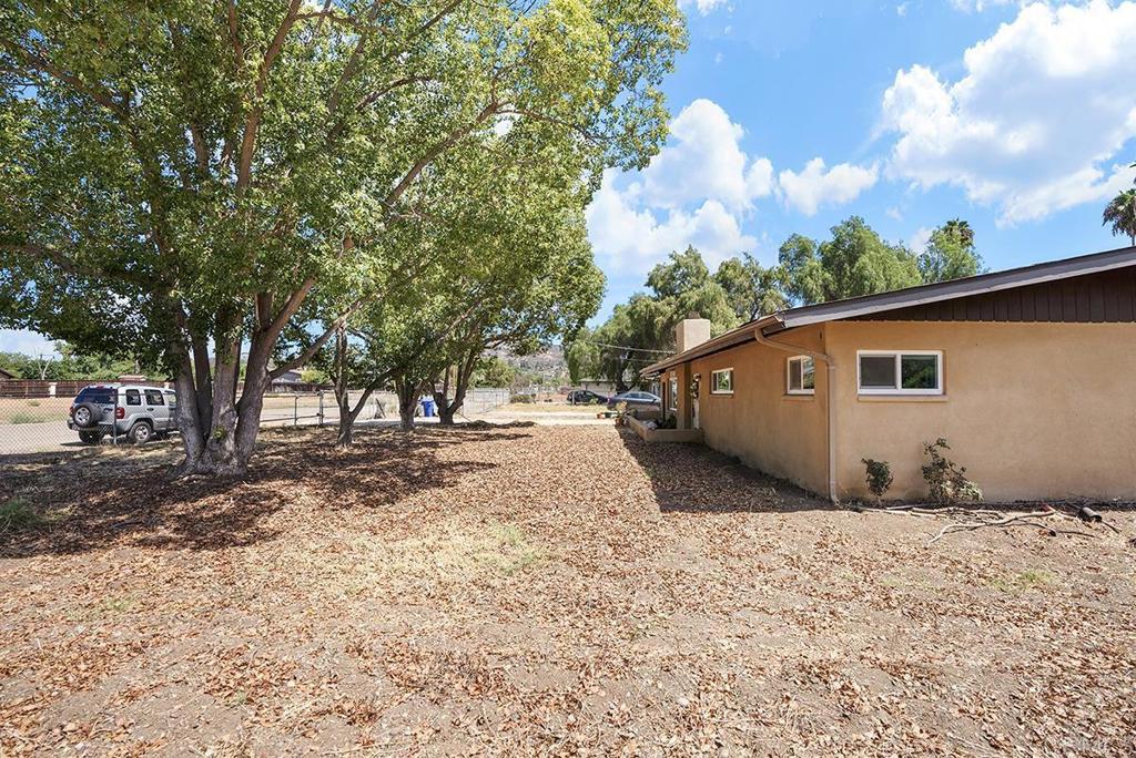 14135 York Avenue Property Photo 39