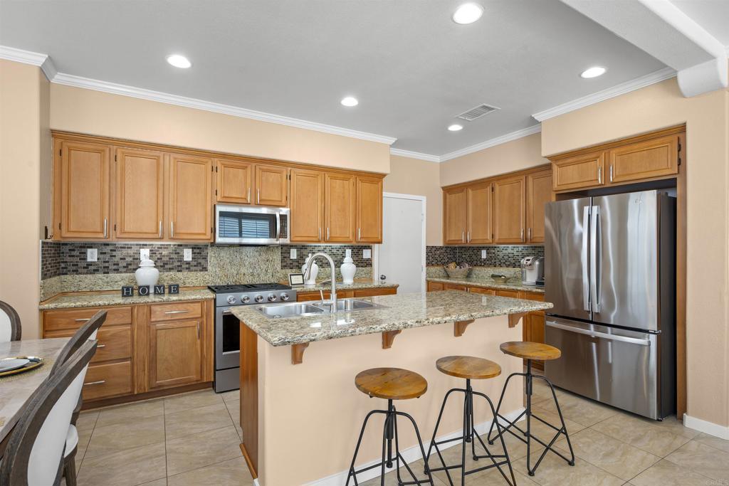 5345 Topsail Drive Property Photo 10
