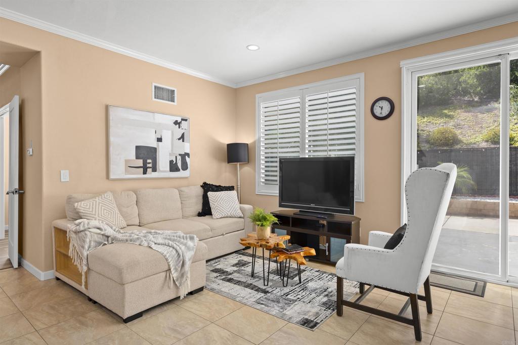 5345 Topsail Drive Property Photo 14