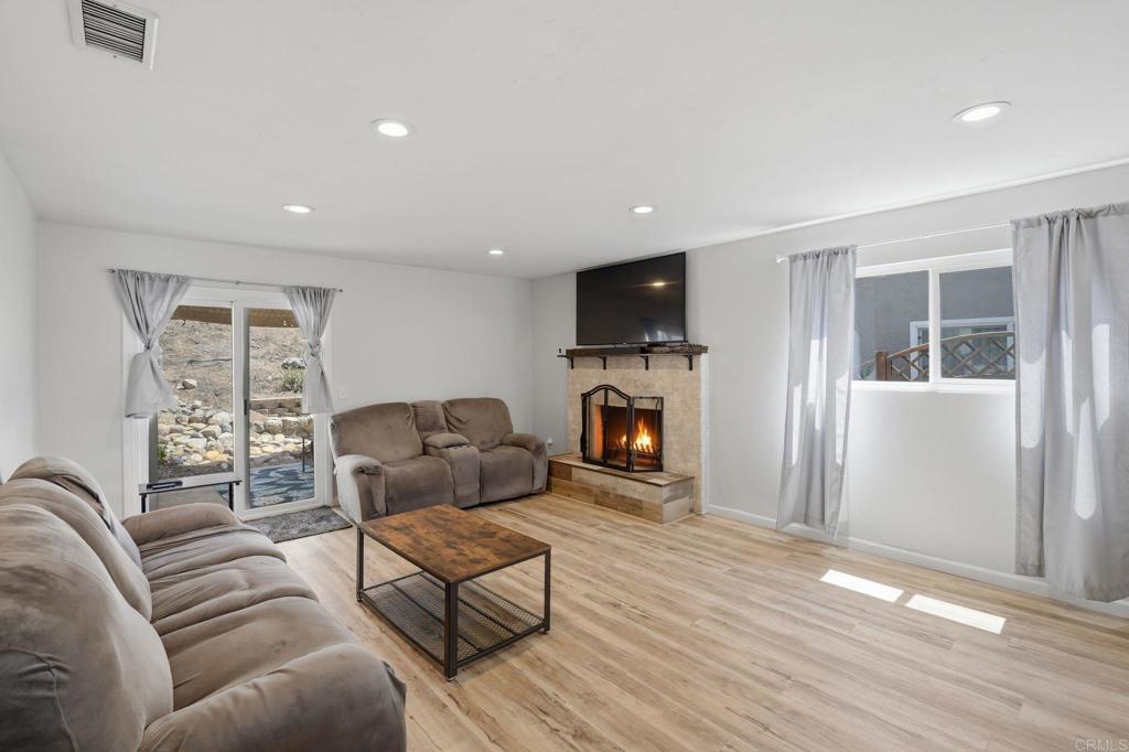 622 G Street Property Photo 3