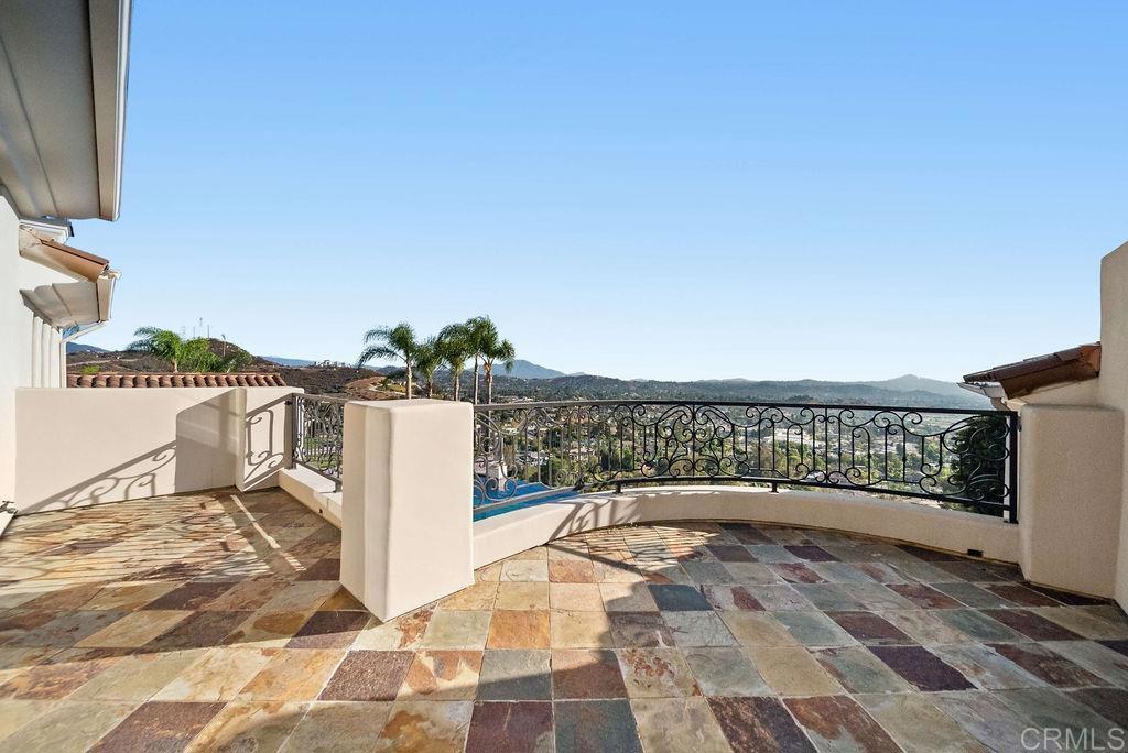2424 Cerro Sereno Property Photo 55