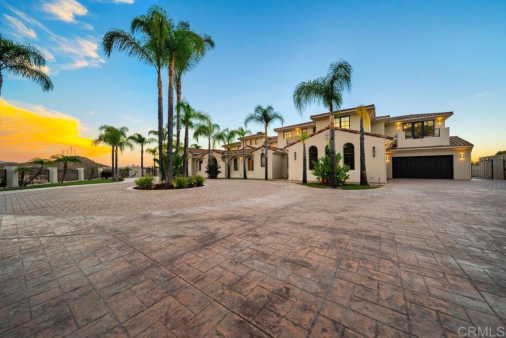 2424 Cerro Sereno Property Photo 62