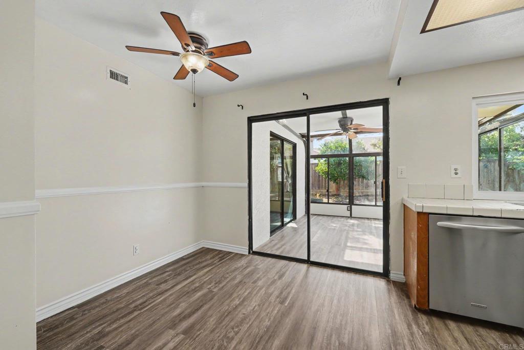 378 Bay Leaf Drive Property Photo 14