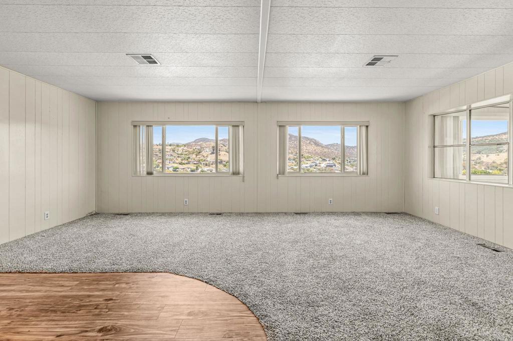 9500 Harritt Spc 190 Property Photo 5