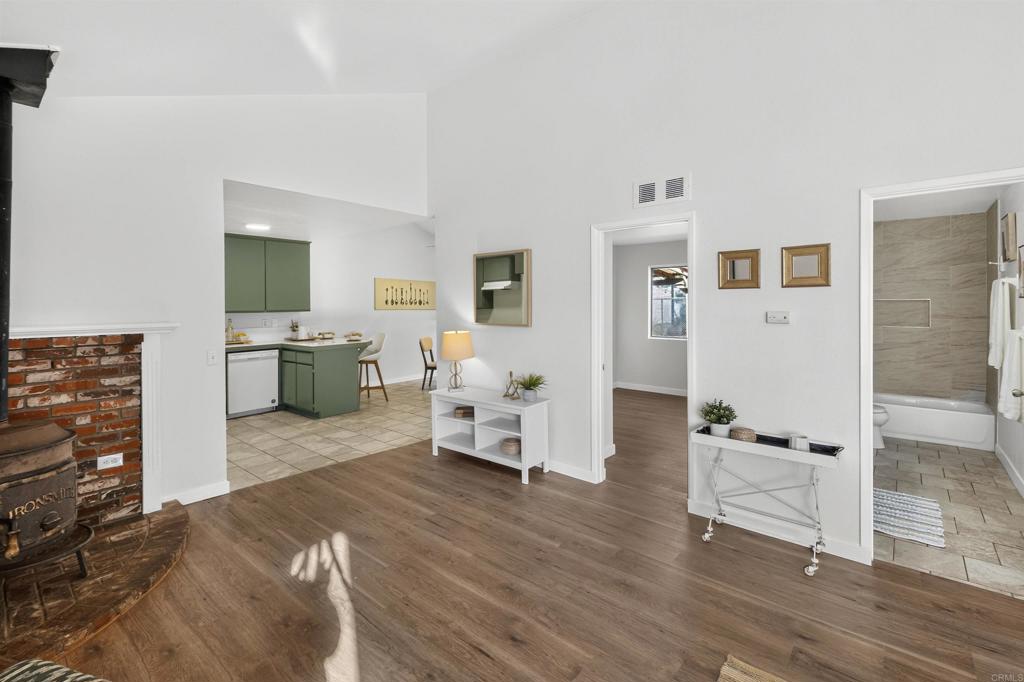 945 E Street Property Photo 10
