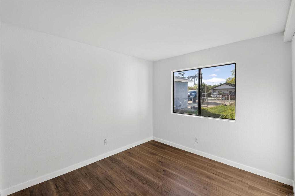 945 E Street Property Photo 14